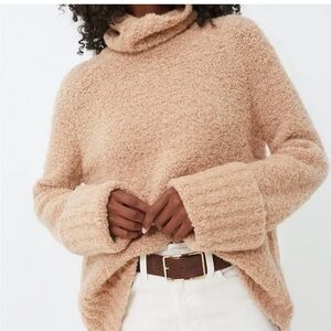 Tuckernuck camel boucle turtleneck